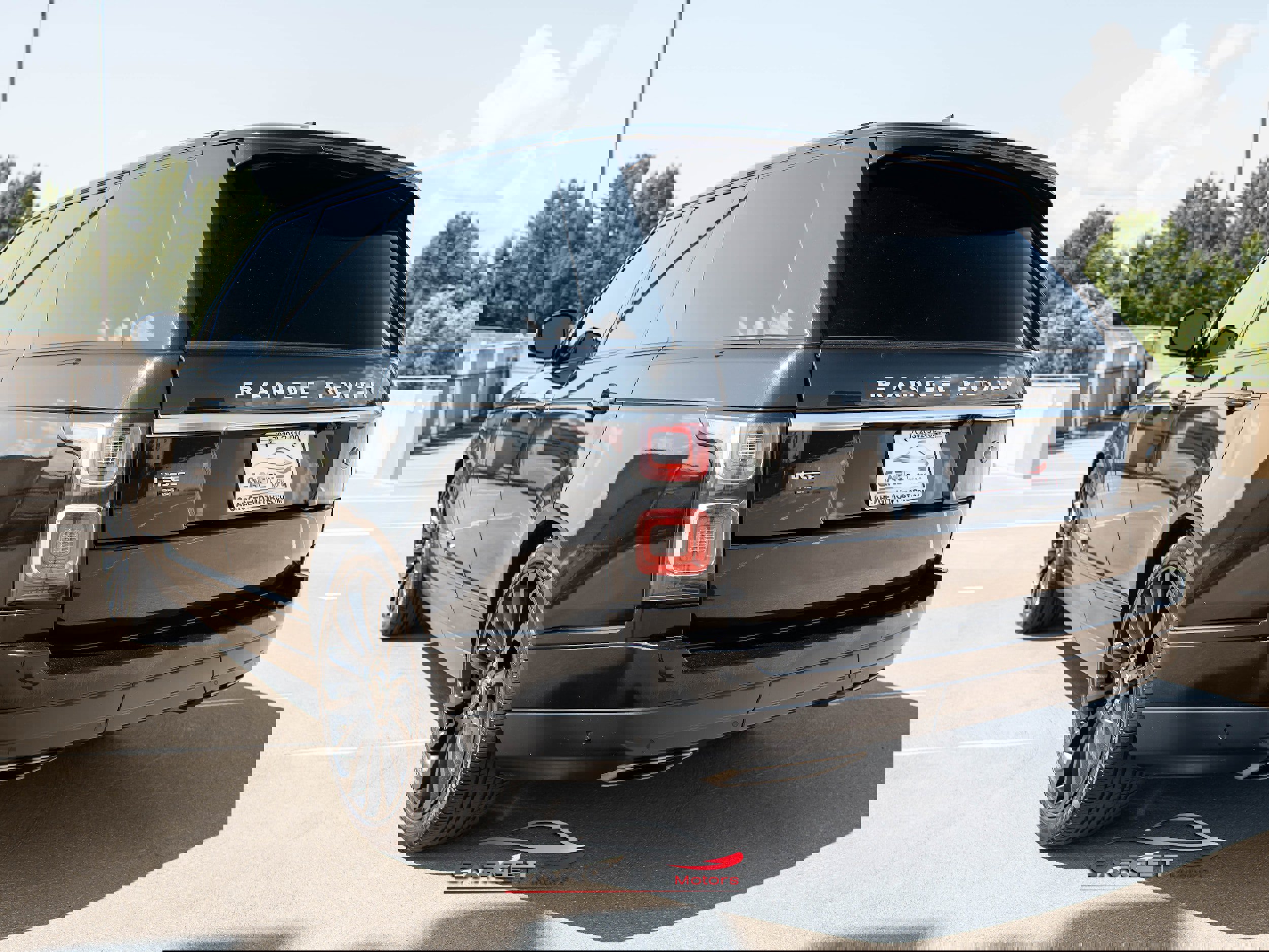 Used 2020 Land Rover Range Rover HSE image 5