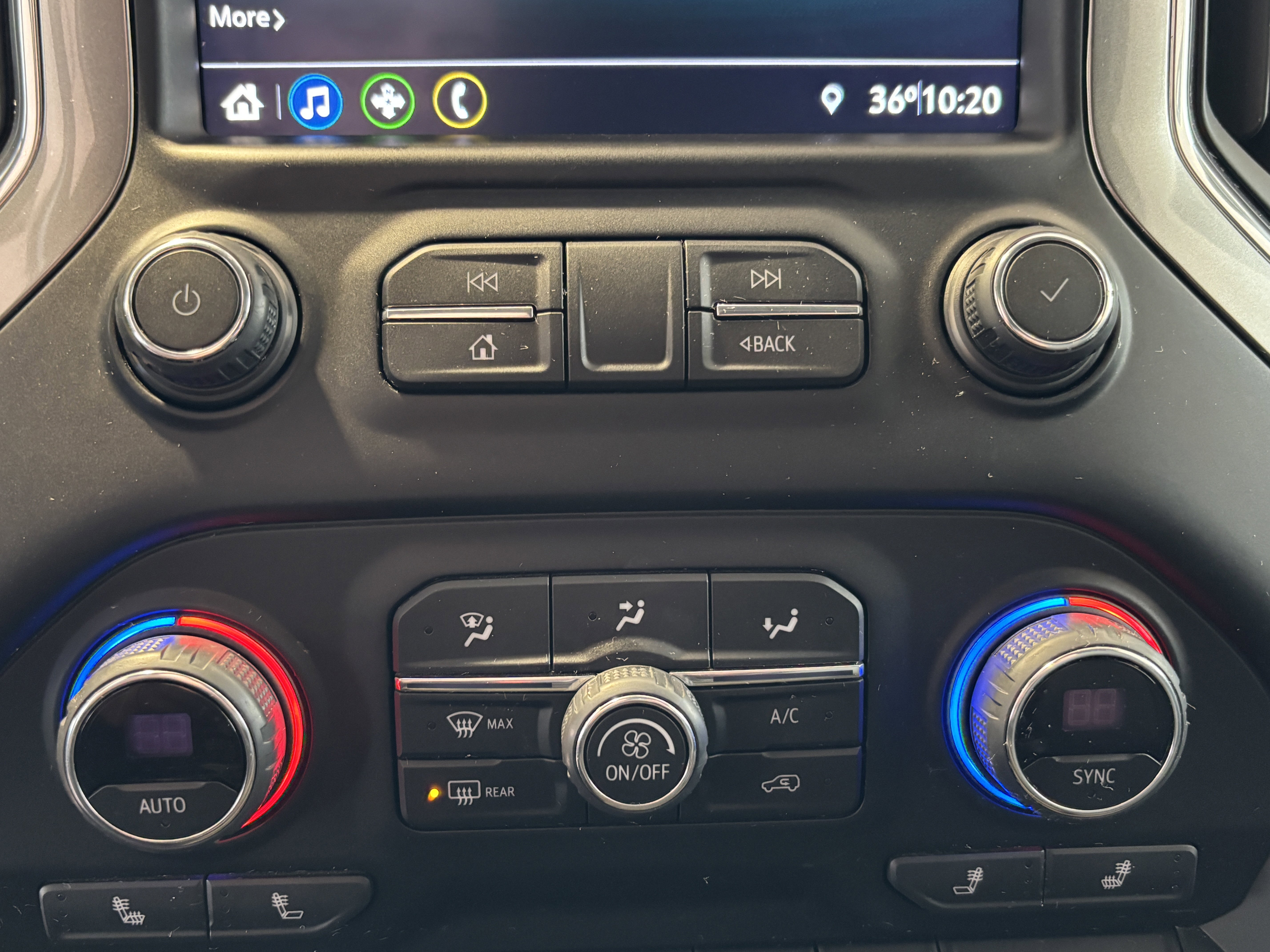 Used 2021 Chevrolet Silverado 1500 LT image 16