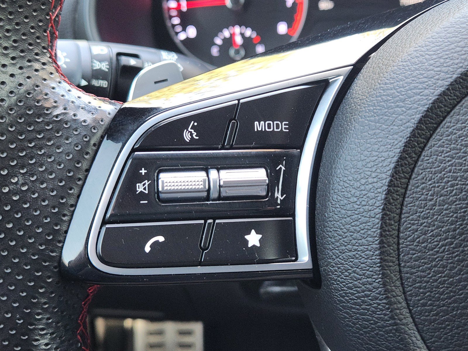 Used 2023 Kia Forte GT w/ GT2 Package FWD image 23