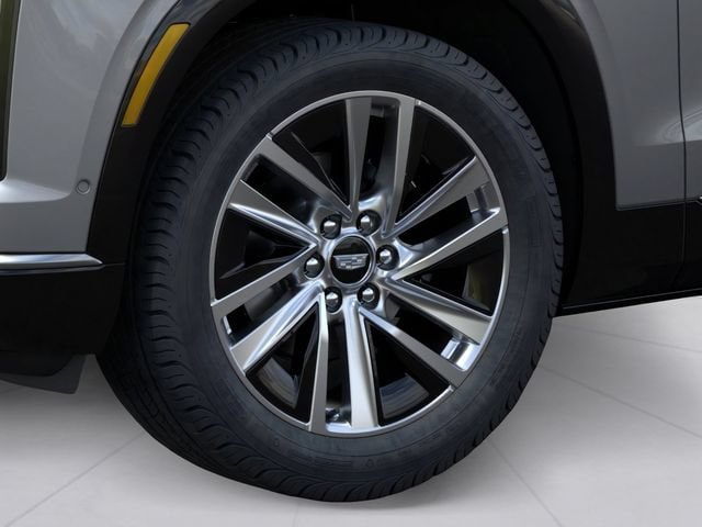 New 2027 Cadillac Vistiq Luxury w/ LPO, Floor Liner Package AWD/4WD image 9