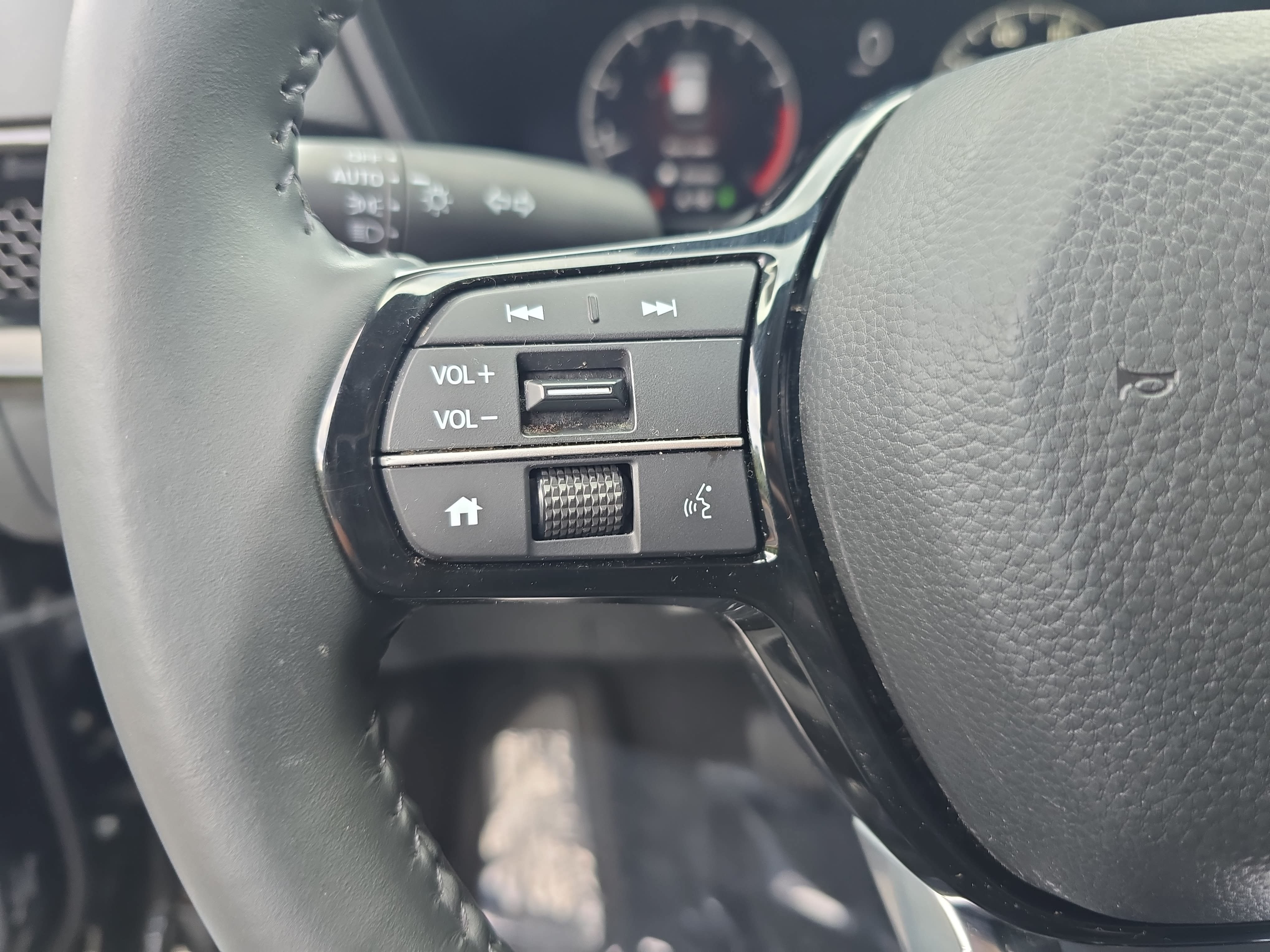 Certified 2024 Honda CR-V EX-L image 17