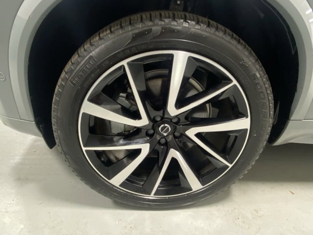 Used 2024 Volvo XC90 B6 Plus w/ Protection Package image 5