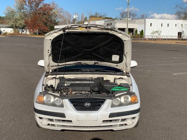Used 2006 Hyundai Elantra GT image 2