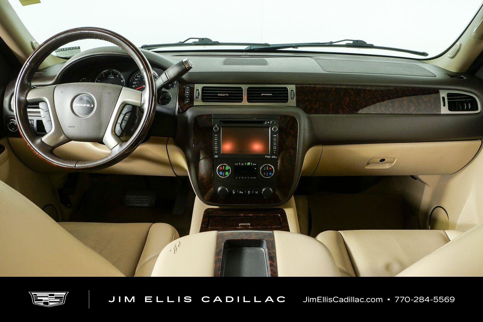 Used 2014 GMC Yukon XL Denali RWD image 18