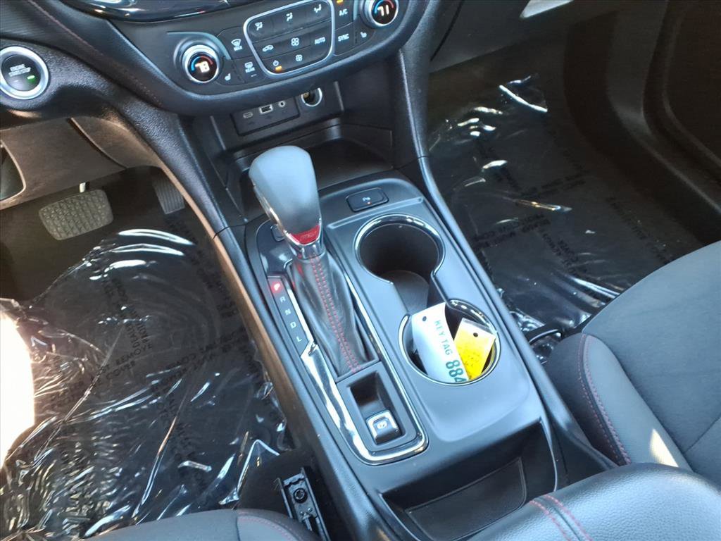 Used 2022 Chevrolet Equinox RS image 16