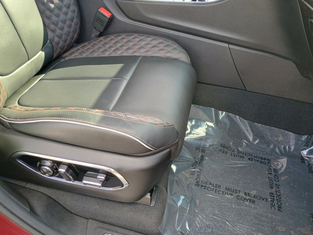 Used 2022 Jeep Grand Cherokee Summit w/ Advanced Protech Group IV image 23