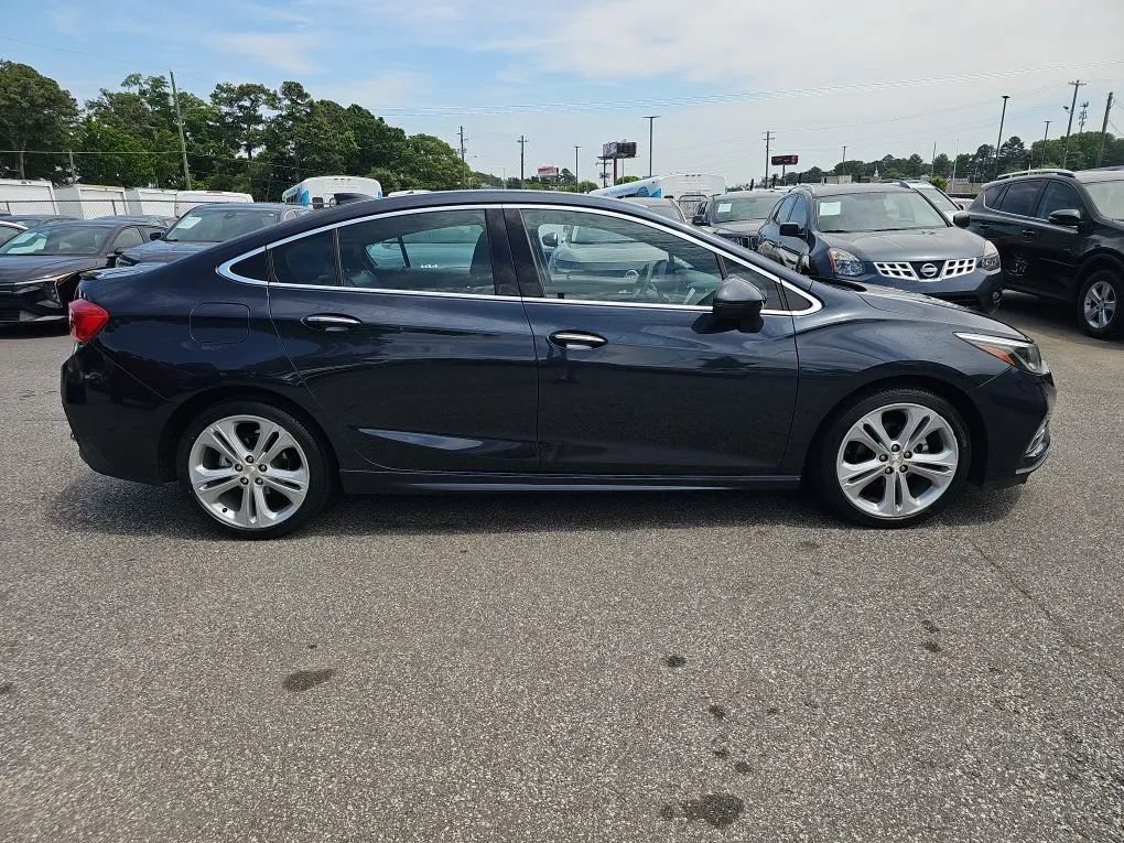 Used 2016 Chevrolet Cruze Premier FWD image 6