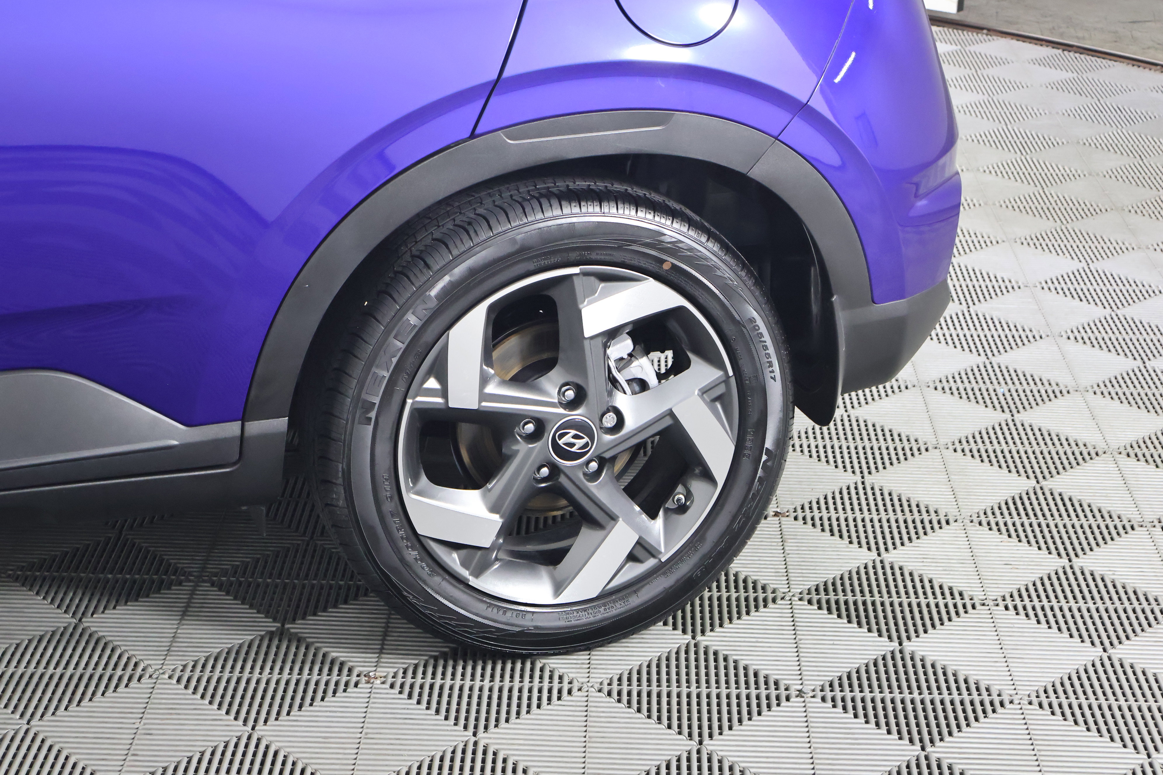 Used 2024 Hyundai Venue SEL image 51