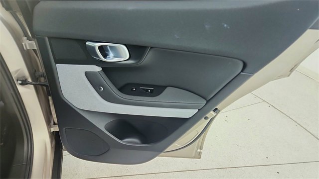 Used 2023 Polestar Polestar 2 w/ Pilot Pack image 26