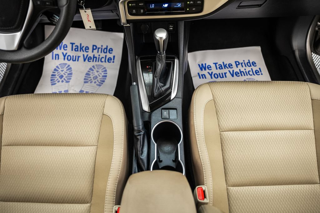 Used 2019 Toyota Corolla LE FWD image 22
