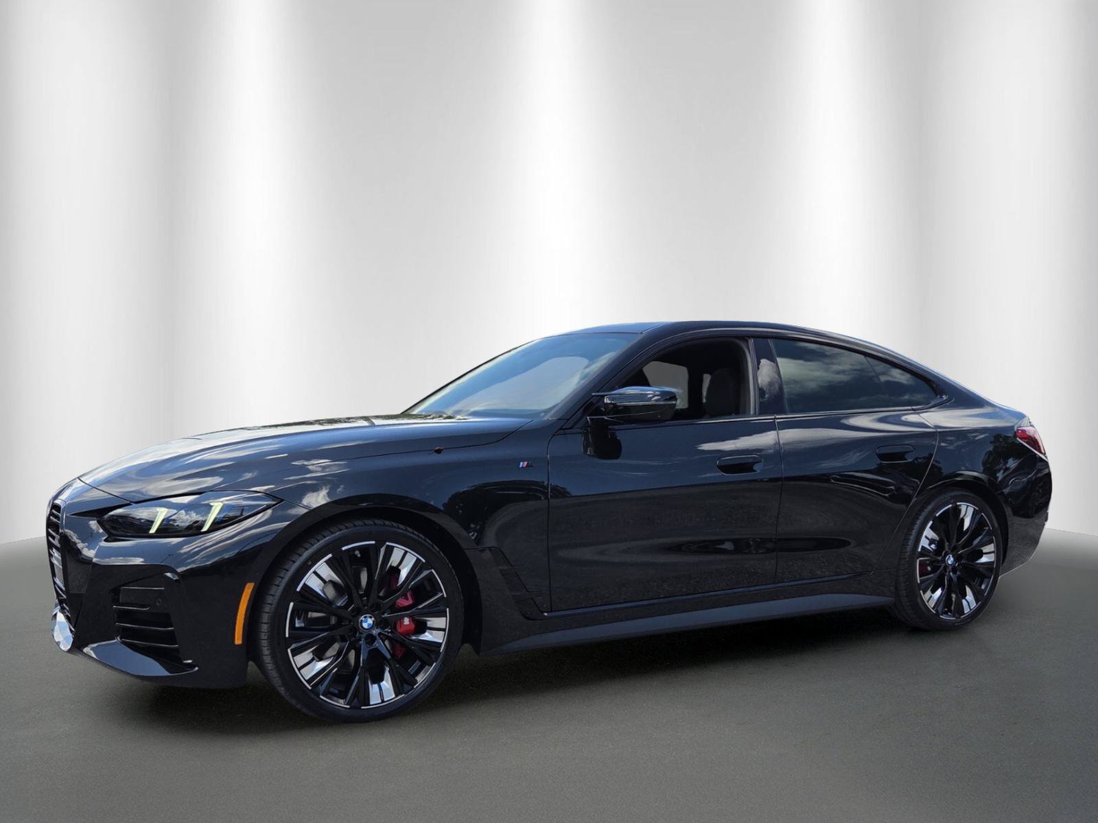 New 2026 BMW M440i w/ Premium Package RWD image 3