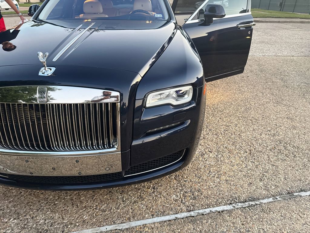Used 2015 Rolls-Royce Ghost image 33