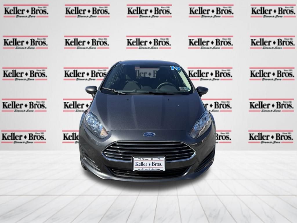 Certified 2019 Ford Fiesta SE image 2