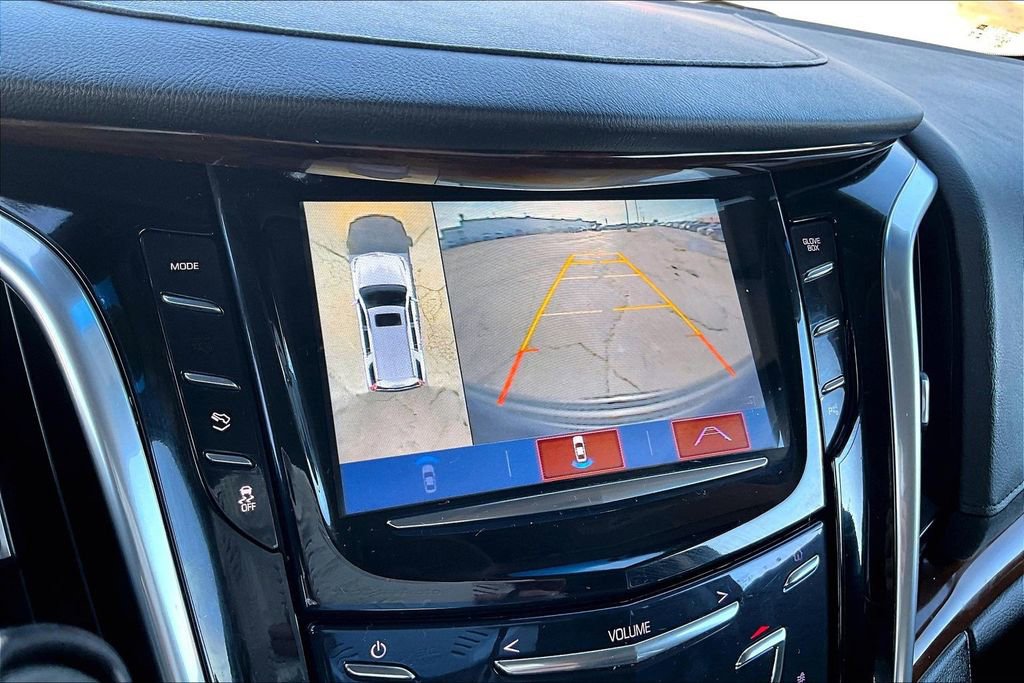 Used 2019 Cadillac Escalade Premium Luxury image 14