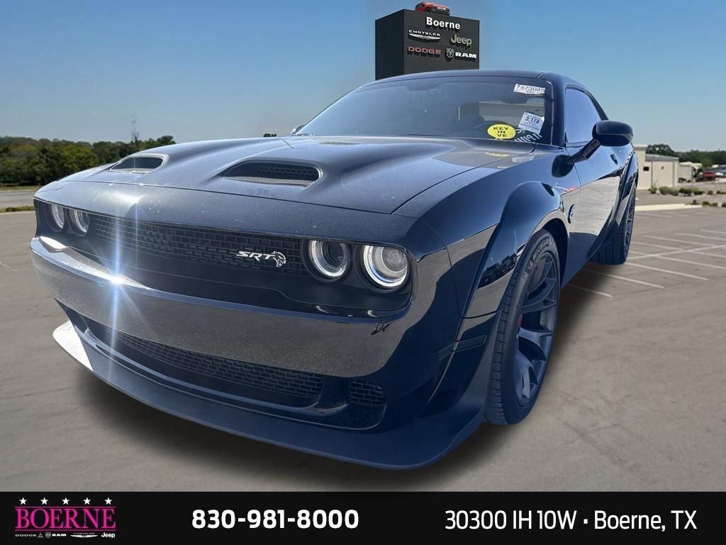 Used 2022 Dodge Challenger SRT Hellcat RWD image 3
