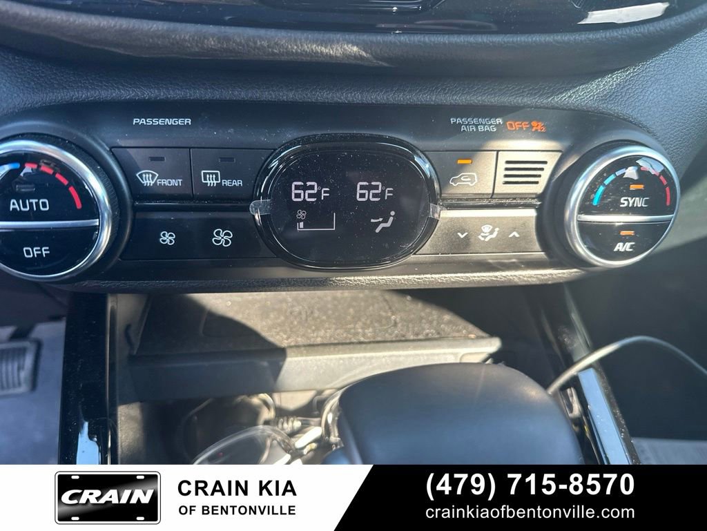 Certified 2024 Kia Soul GT-Line FWD image 36