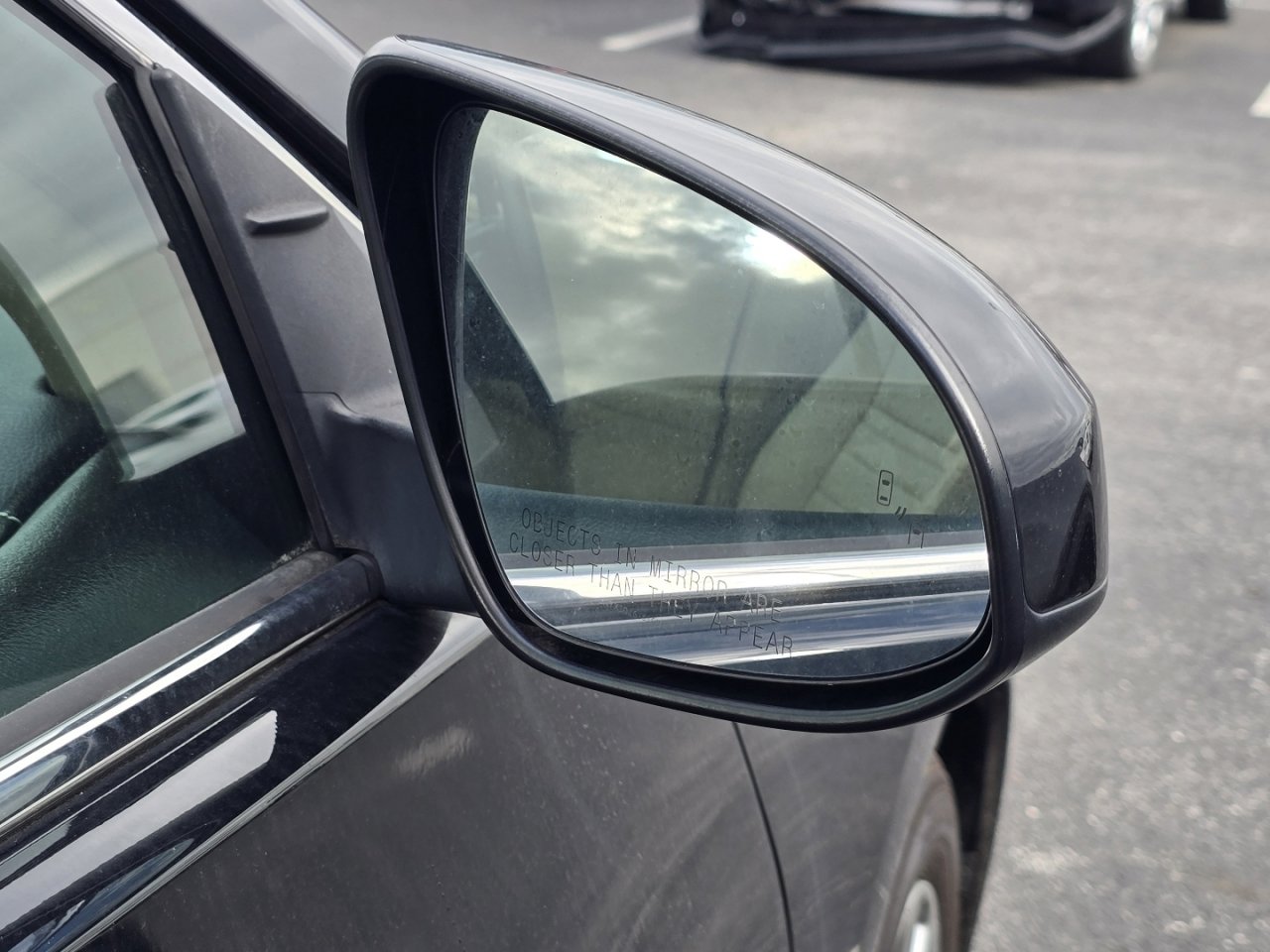 Used 2016 Toyota Camry XLE w/ Moonroof Package image 22