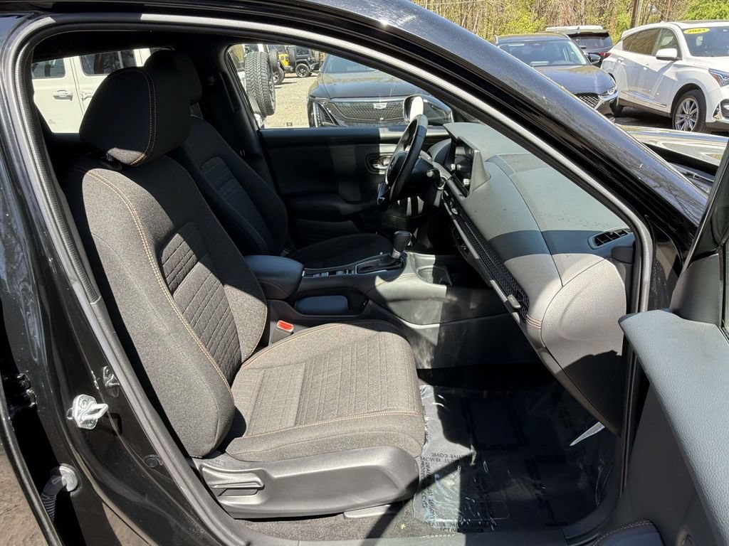 Used 2024 Honda HR-V Sport image 7