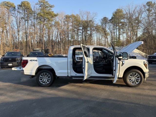 New 2025 Ford F150 Lariat w/ Equipment Group 502A High image 24