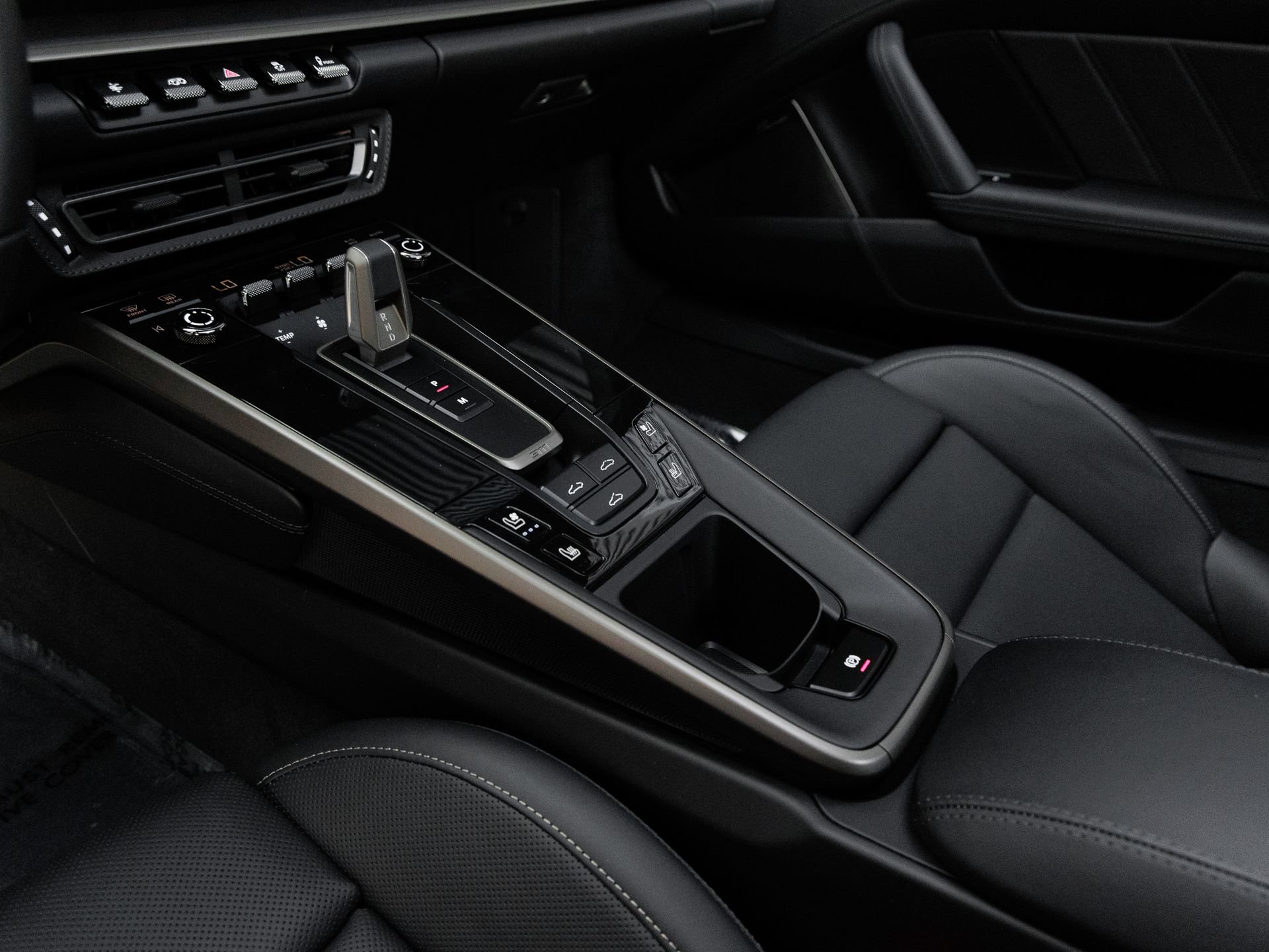 Certified 2025 Porsche 911 Turbo S AWD/4WD image 25