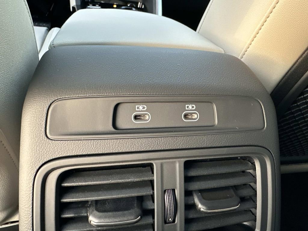 New 2025 Audi Q5 Prestige image 31