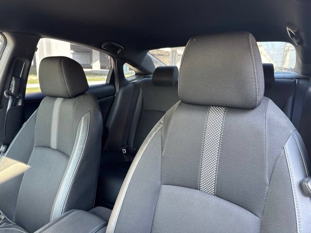 Used 2019 Honda Civic Sport image 9