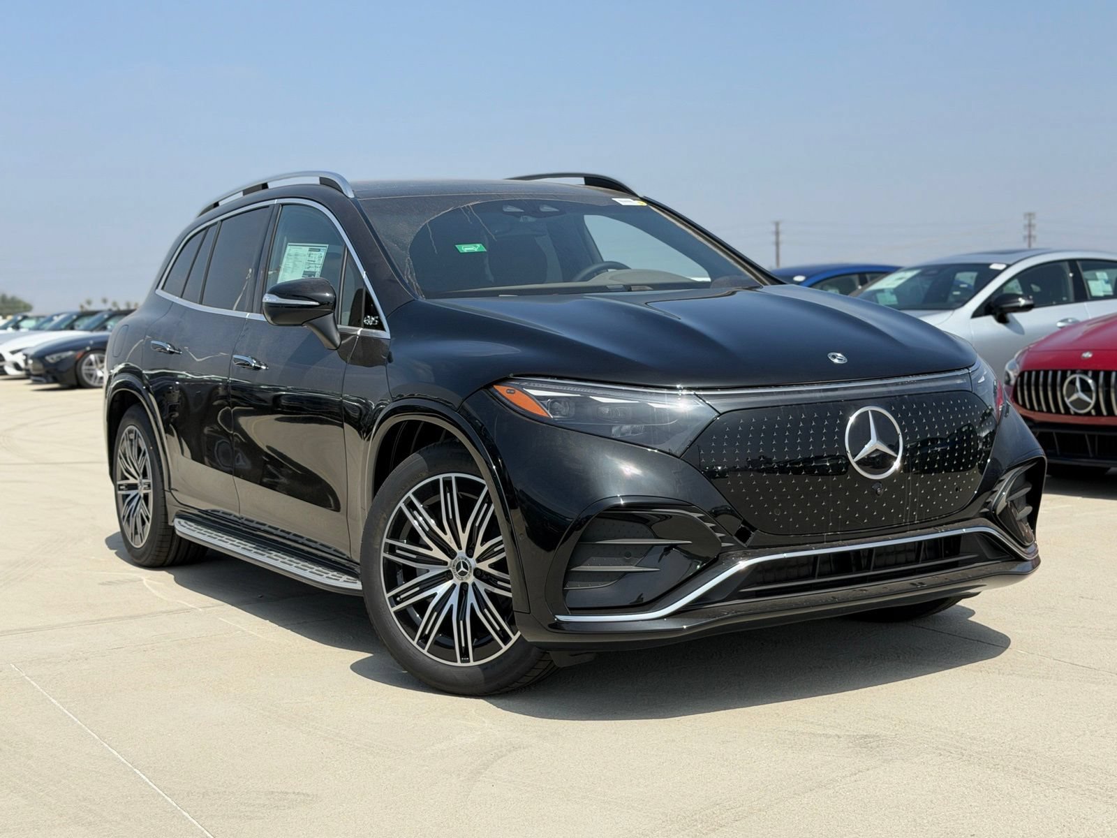 New 2026 Mercedes-Benz EQS 550 4MATIC SUV image 2