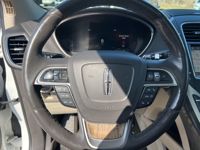 Used 2020 Lincoln Nautilus Reserve image 28