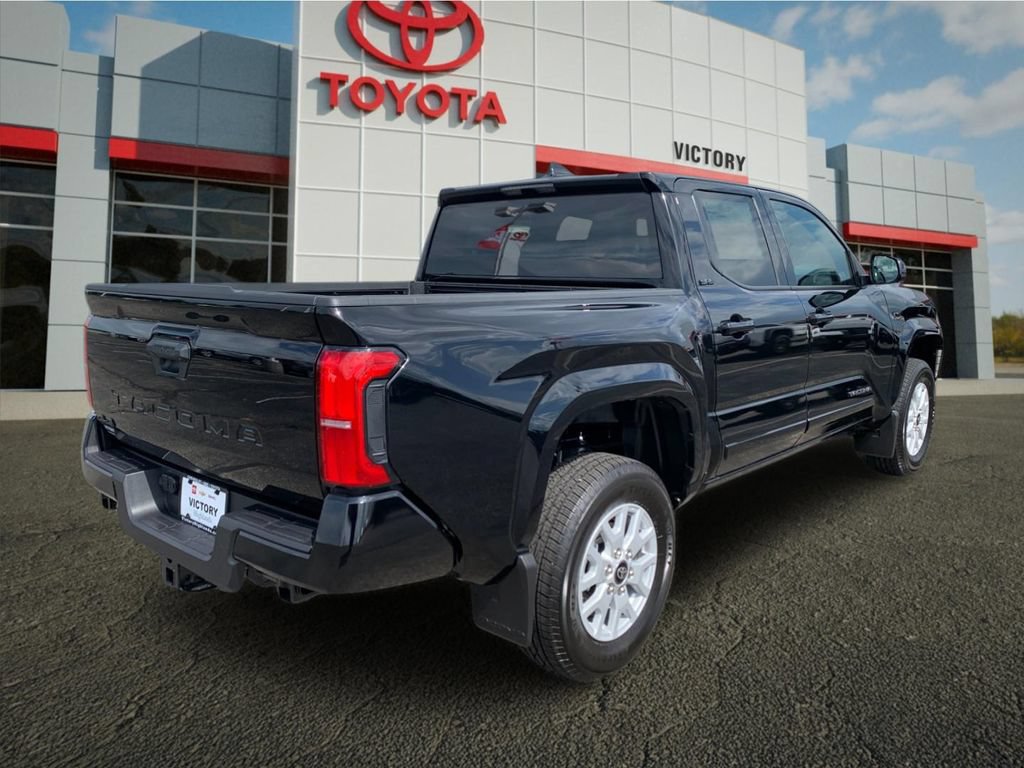 New 2026 Toyota Tacoma SR5 AWD/4WD image 3
