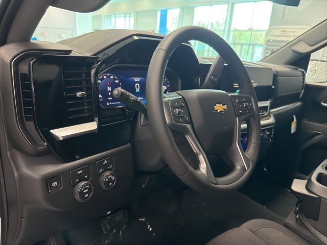 New 2026 Chevrolet Silverado 1500 LT AWD/4WD image 16