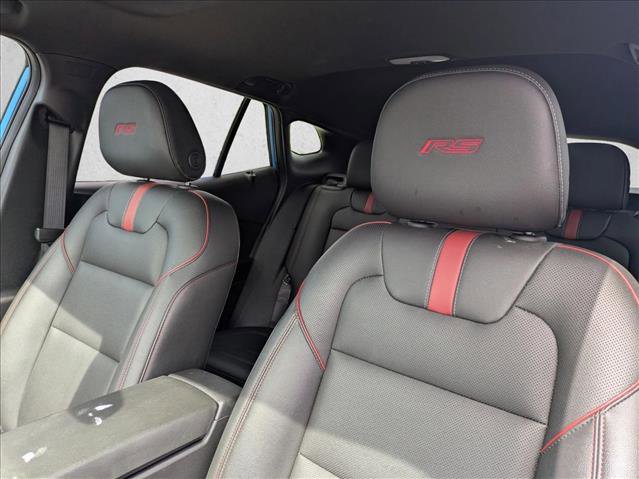 Used 2025 Chevrolet Trax RS w/ Sunroof Package image 13