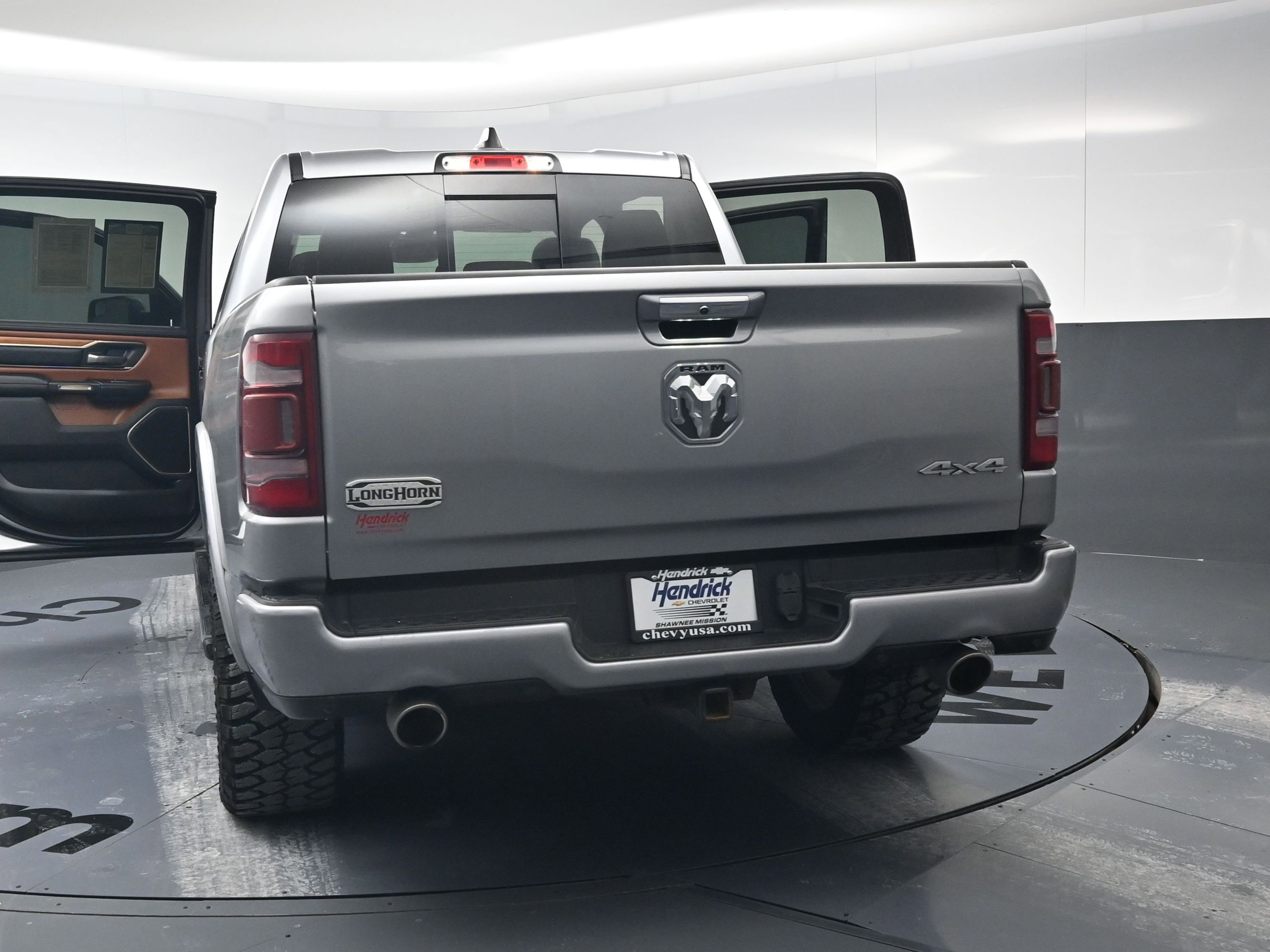 Used 2022 RAM 1500 Limited w/ Body Color Bumper Group image 29