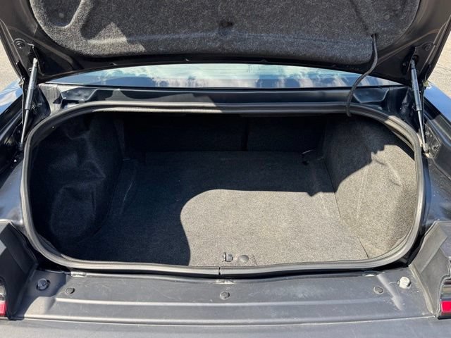 Used 2019 Dodge Challenger R/T RWD image 11
