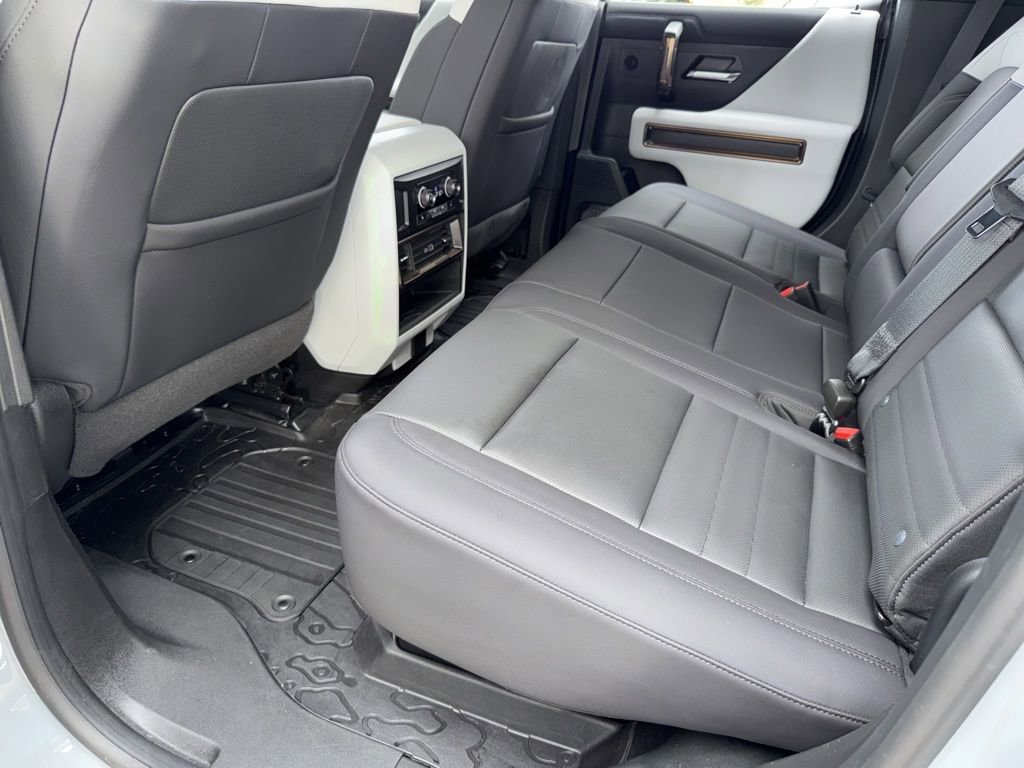 Used 2024 GMC Hummer EV 3X AWD/4WD image 28