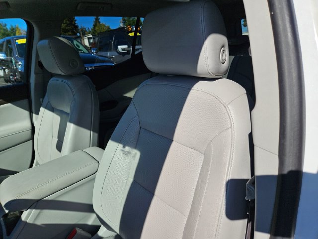 Used 2020 GMC Acadia SLT w/ Trailering Package AWD/4WD image 25