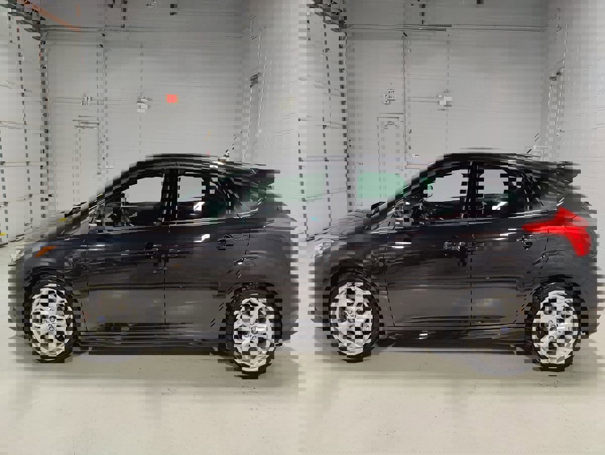 Used 2013 Ford Focus ST image 16
