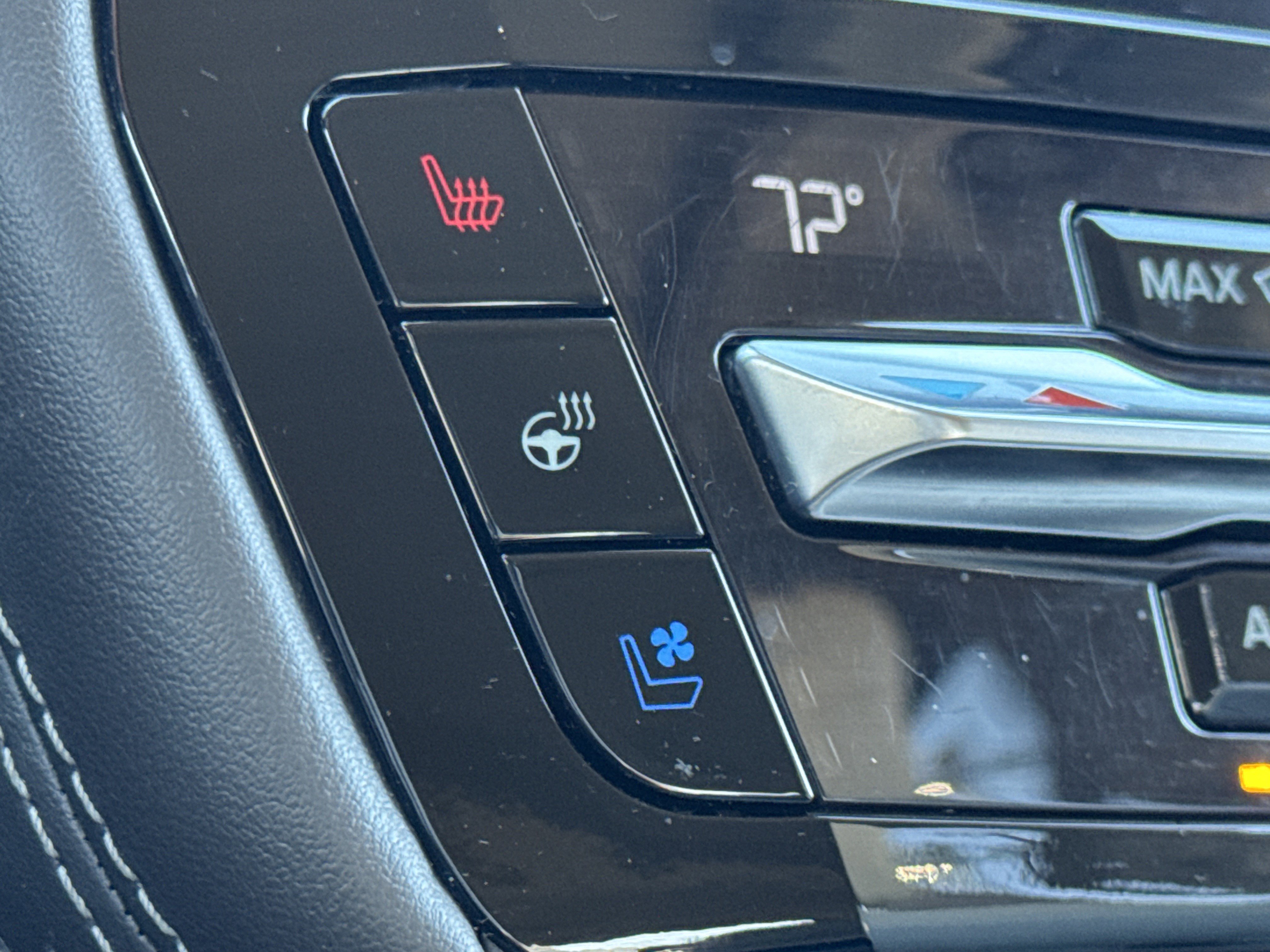 Used 2021 Ford Explorer Platinum w/ Equipment Group 601A image 21