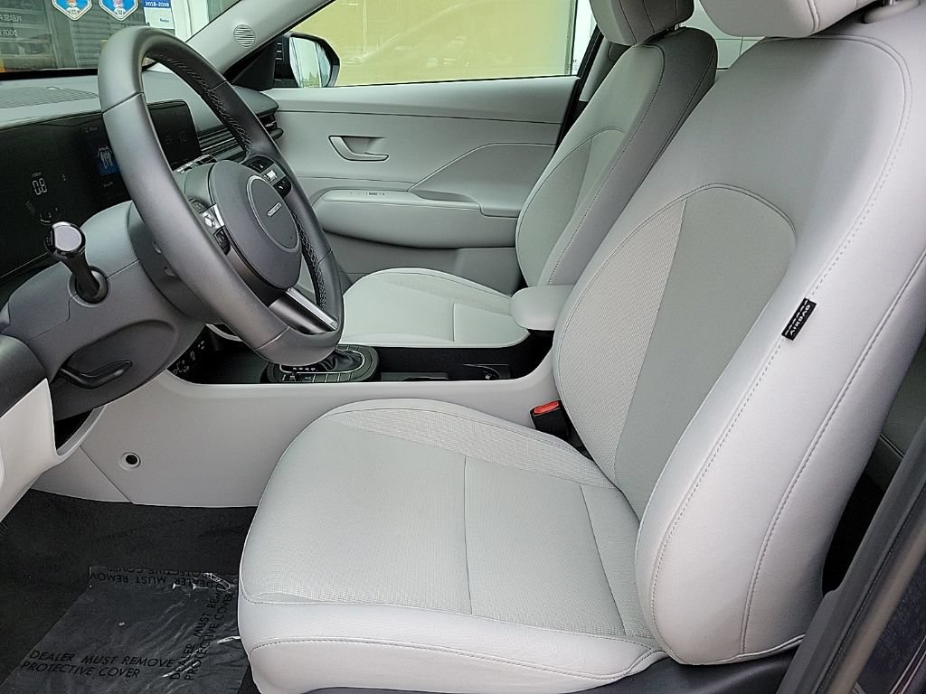 Used 2024 Hyundai Kona SEL AWD/4WD image 10