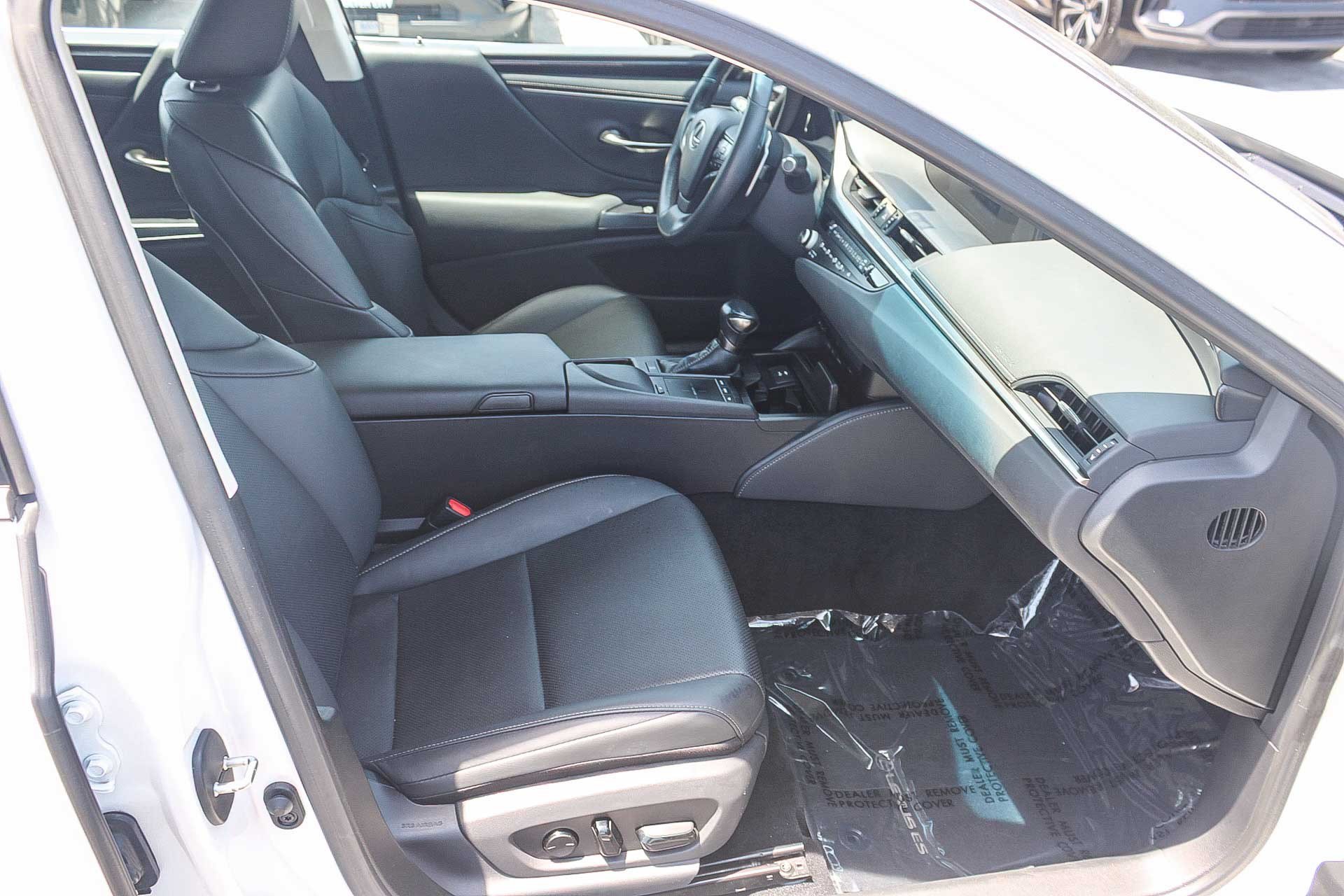 Used 2021 Lexus ES 350 w/ Accessory Package FWD image 18