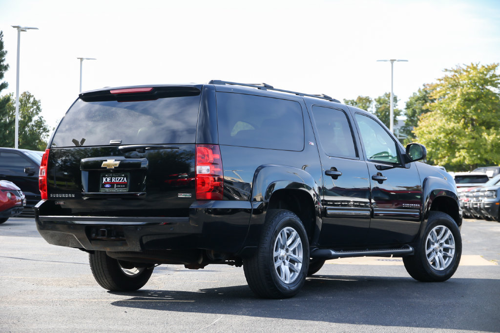 Used 2011 Chevrolet Suburban LT AWD/4WD image 3