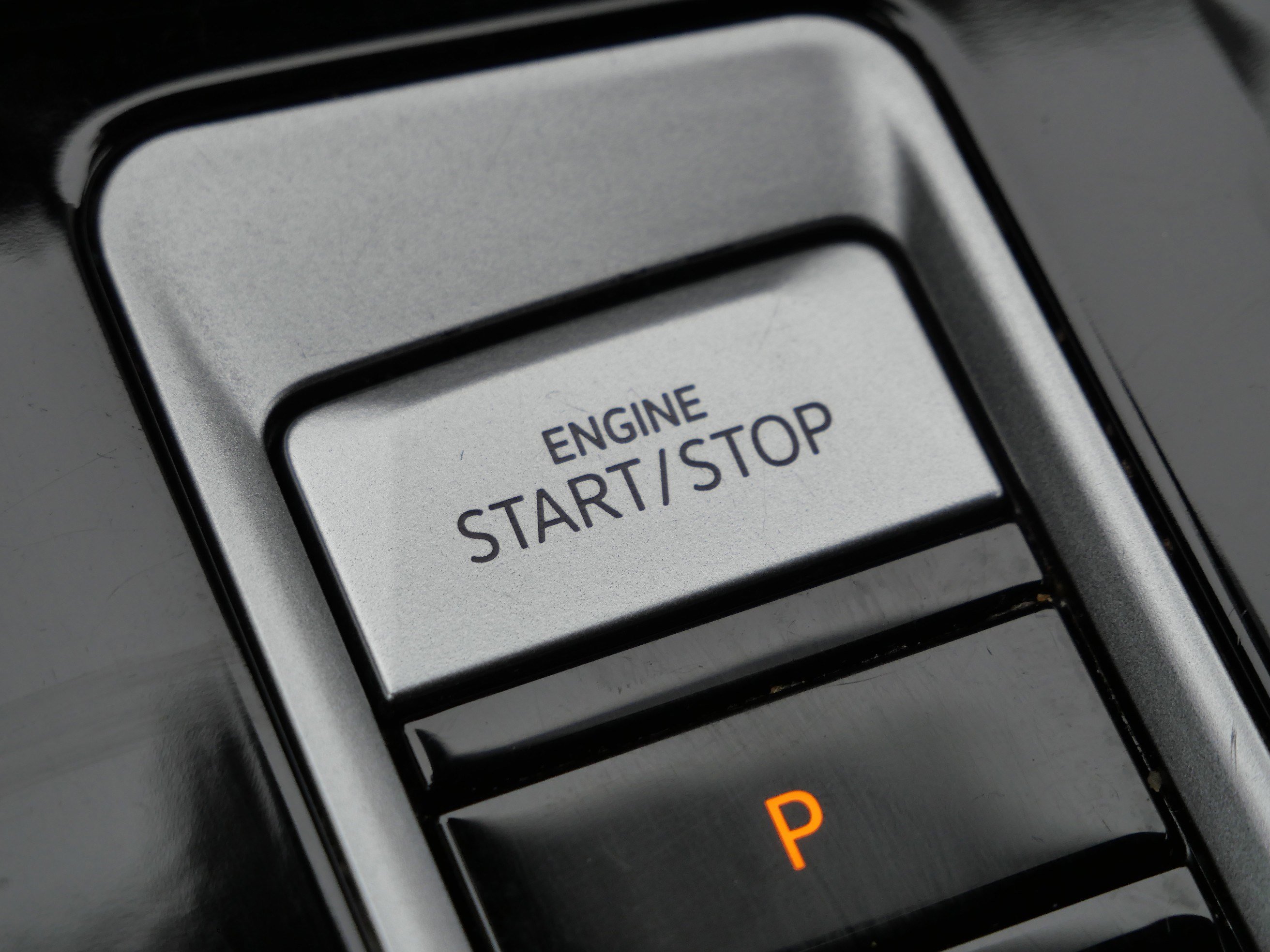 Certified 2024 Volkswagen Atlas SE image 27