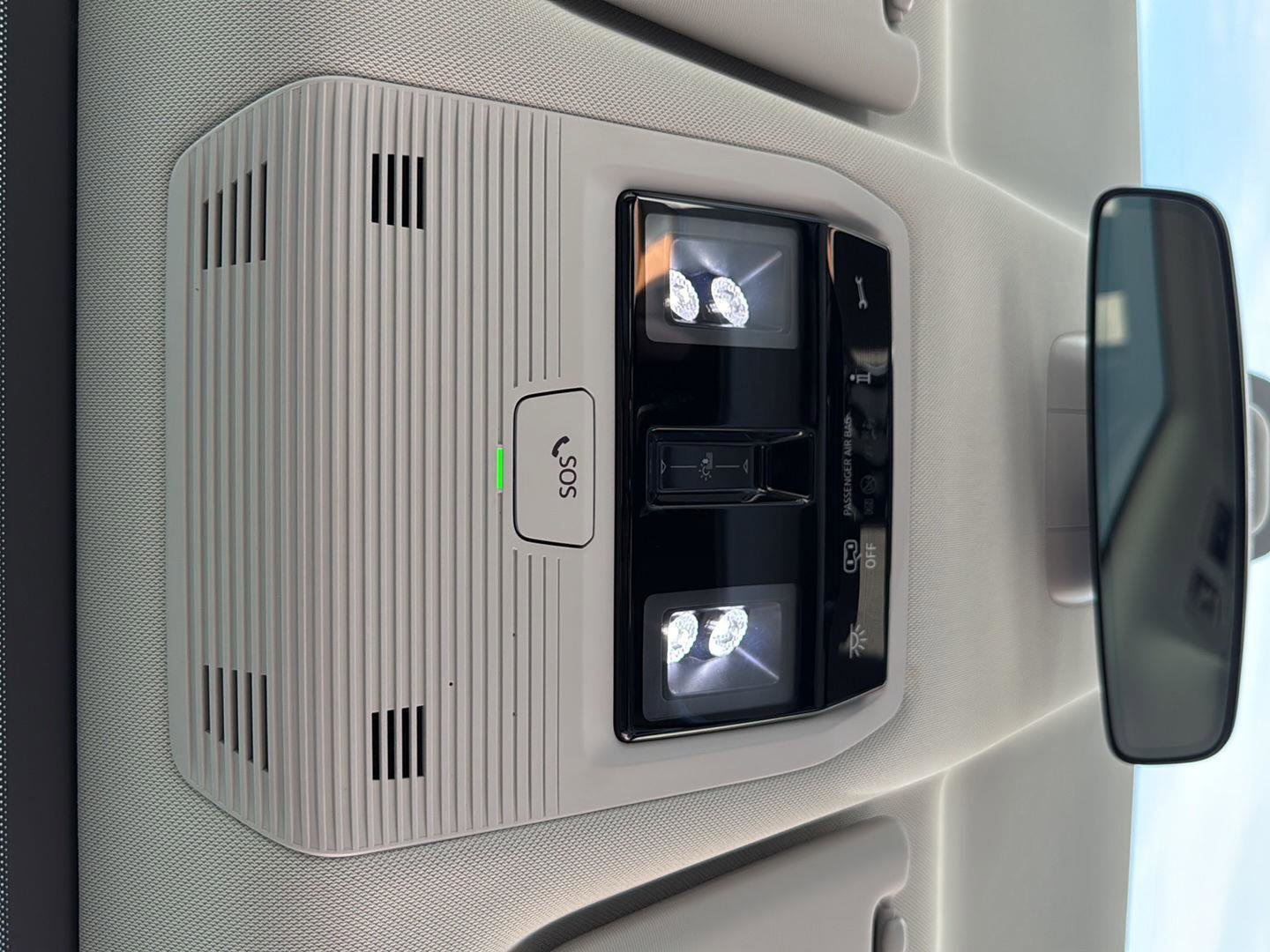 New 2025 Volkswagen ID. Buzz Pro S Plus image 16