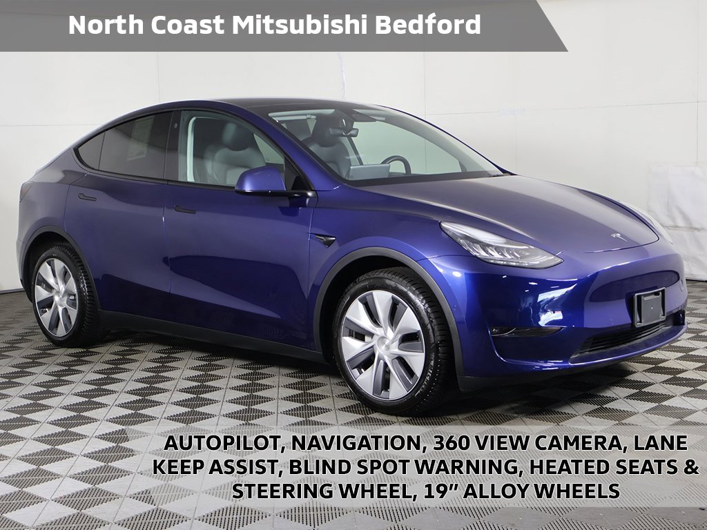 Used 2021 Tesla Model Y Long Range video 1