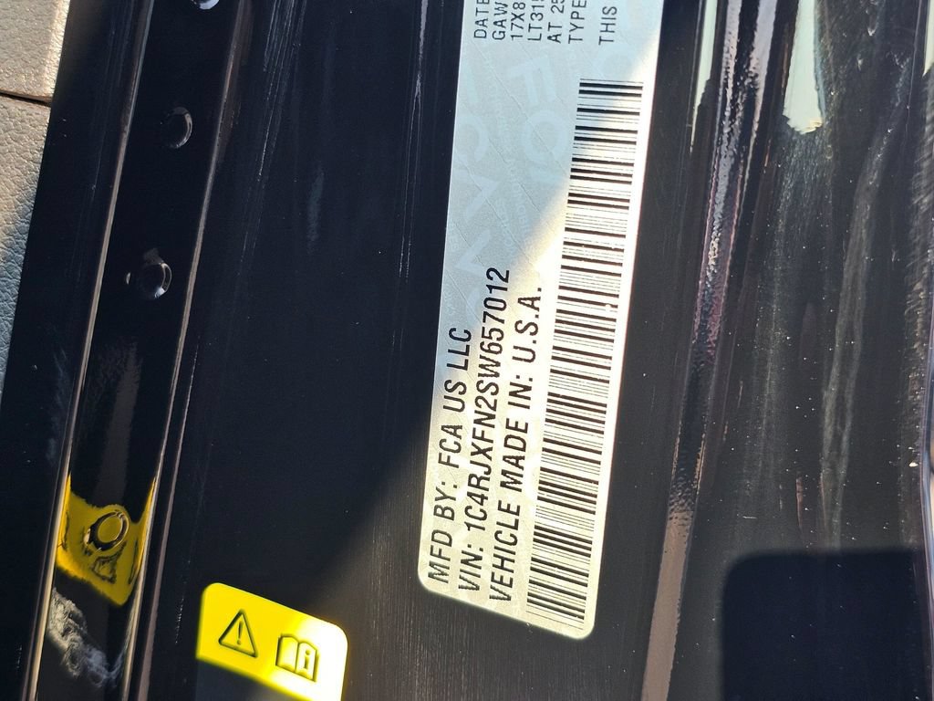 New 2025 Jeep Wrangler Unlimited Rubicon AWD/4WD image 29