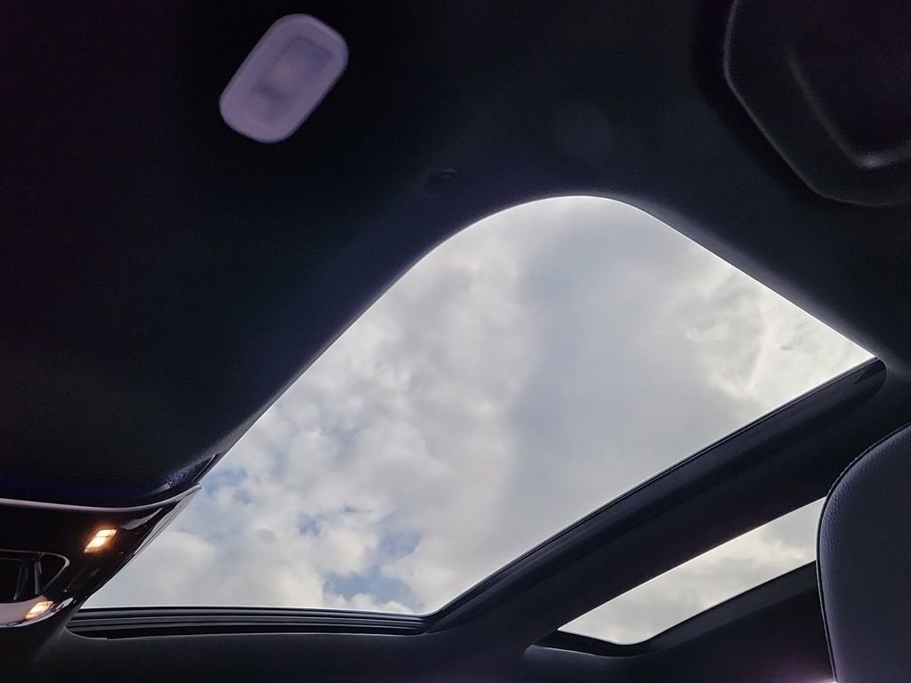 New 2024 Mercedes-Benz C 300 4MATIC Sedan image 31