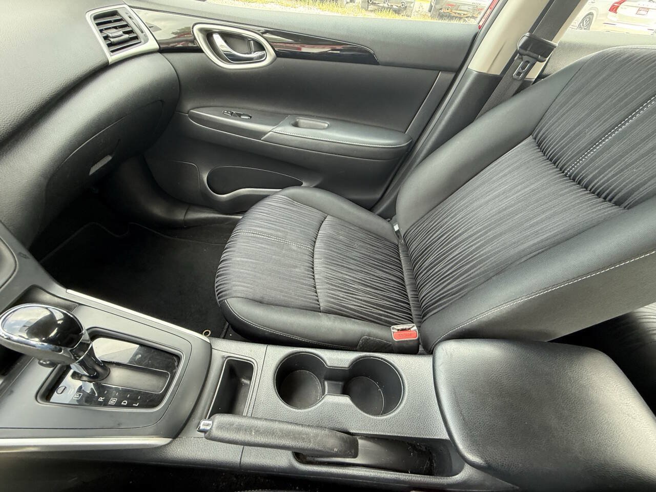 Used 2018 Nissan Sentra SV FWD image 25