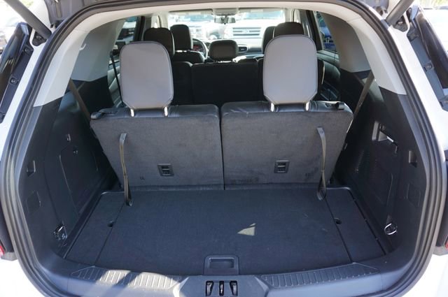 Certified 2022 Ford Explorer XLT w/ Equipment Group 202A RWD image 22