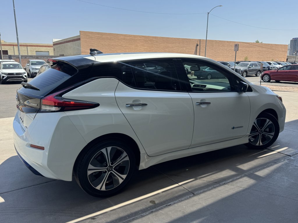 Used 2019 Nissan Leaf SL w/ SL Technology Package image 4