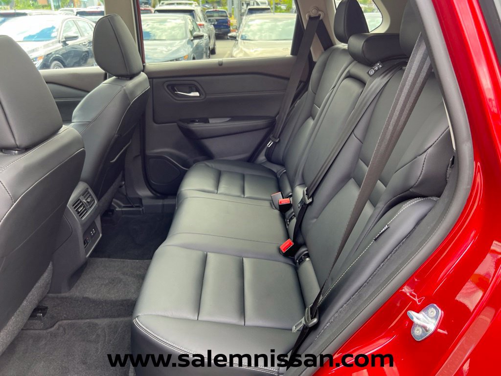 Used 2023 Nissan Rogue SL w/ SL Premium Package AWD/4WD image 19