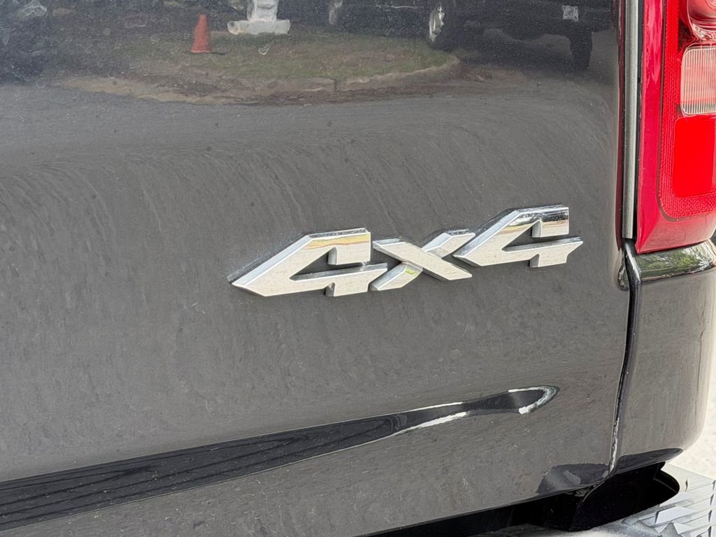 Used 2020 RAM 1500 Laramie AWD/4WD image 31